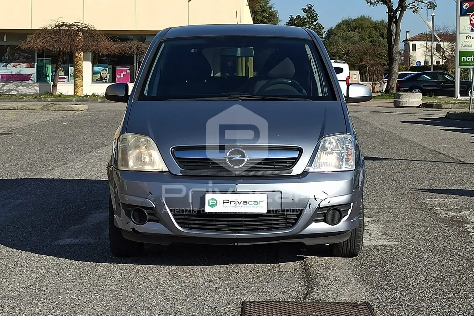 Opel Meriva Meriva 1.4 16V Enjoy GPL NEOPATENTATI Plateado - 2