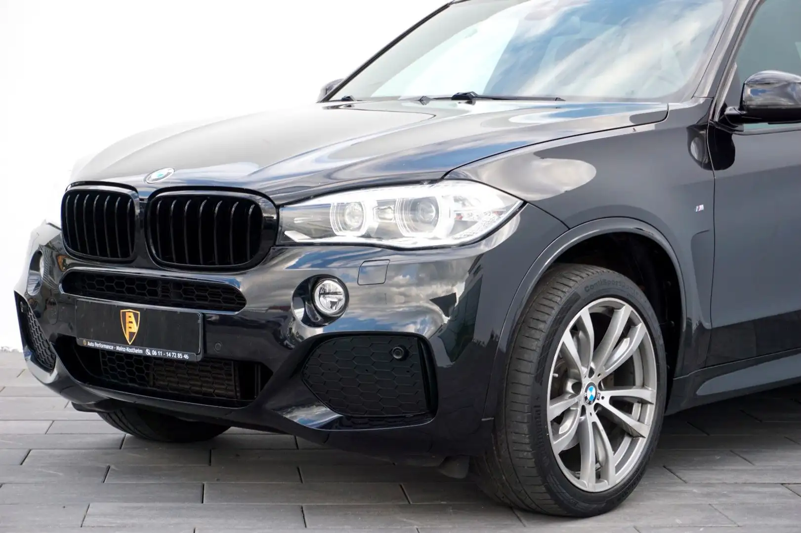 BMW X5 xDrive 40 d M-Paket~HUD~AHK~Kam.~HiFi~StandH. Zwart - 2