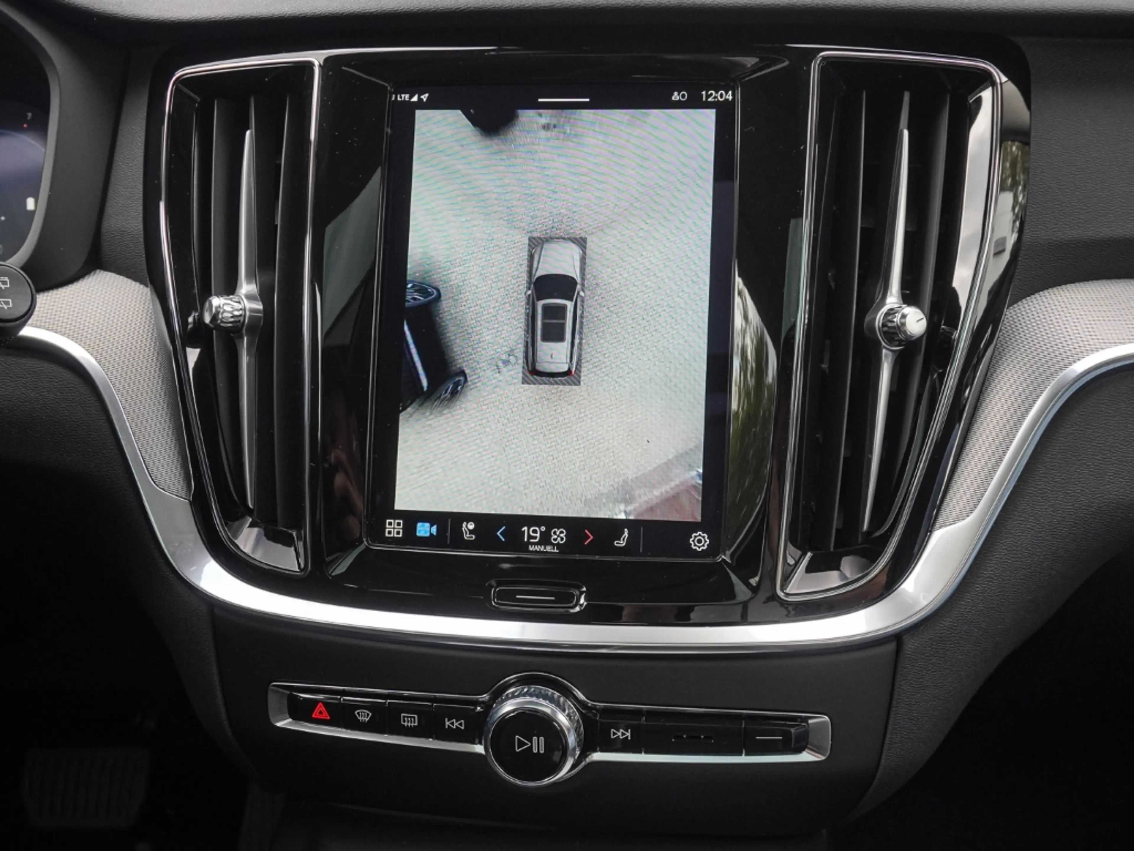 Volvo V60 Cross Country Cross Country Plus AWD StandHZG El. Panodach Digit — photo 13