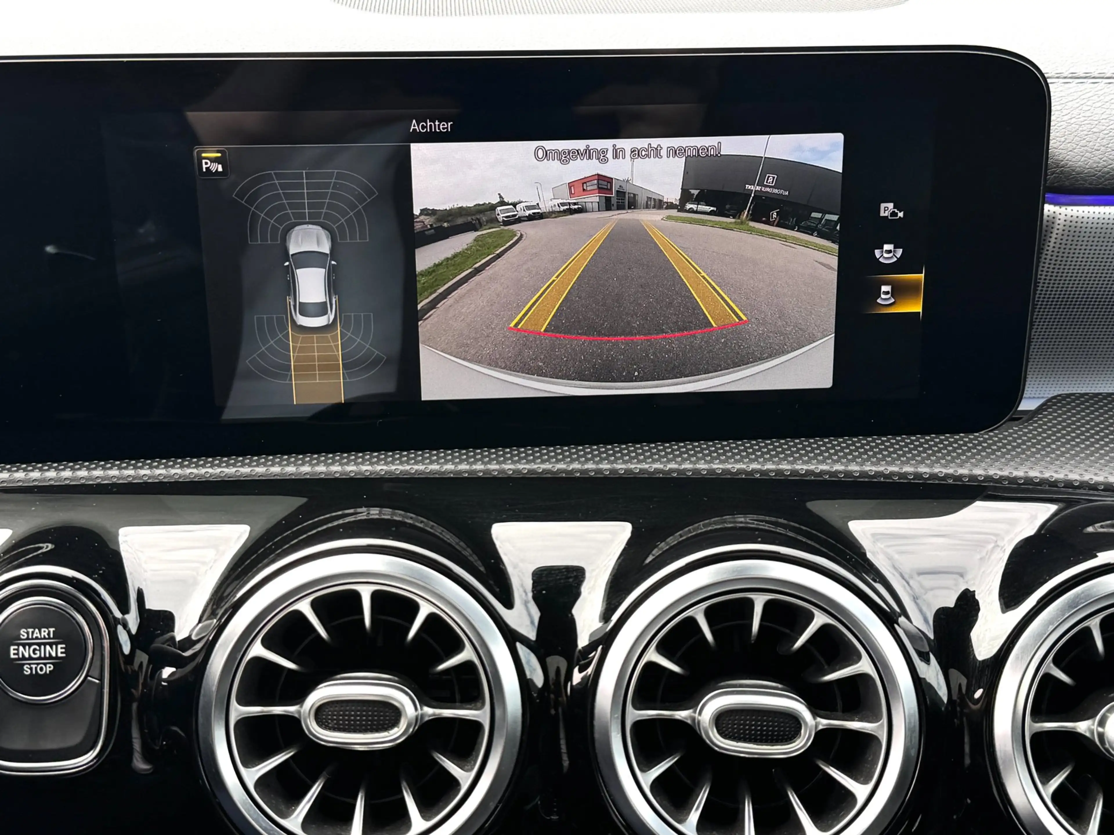 Mercedes-Benz CLA 250 e AMG Night | Pano | Burmester | Camera | Carplay — photo 11