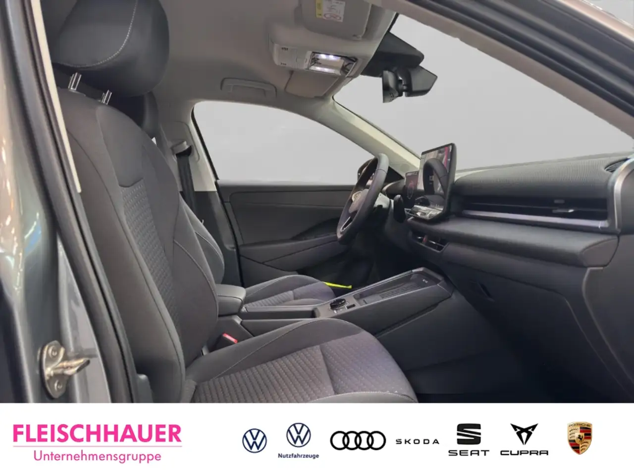Volkswagen T-Roc Life 1.5 eTSI DSG AHK KAMERA KEYLESS ACC SHZ 15