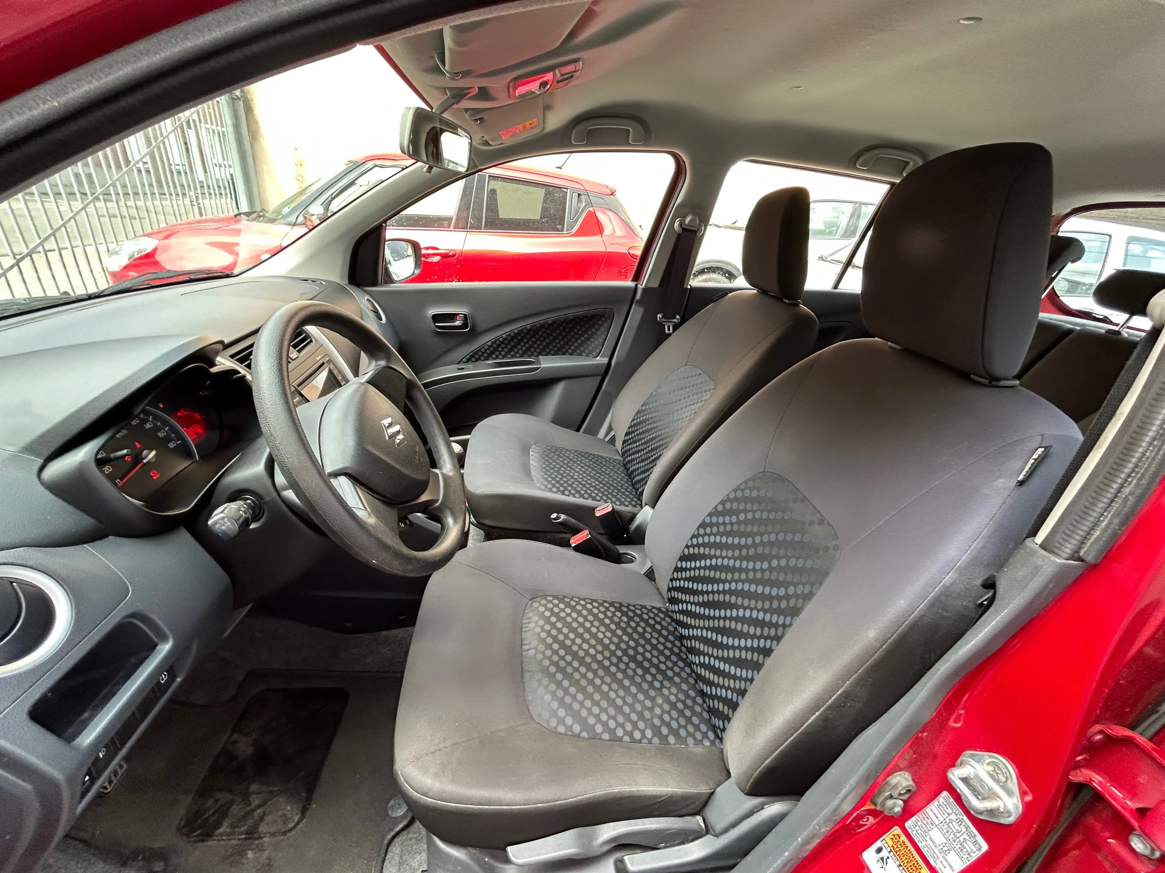 Suzuki Celerio Celerio 1.0i GL Airco 12 mois de garantie — photo 9