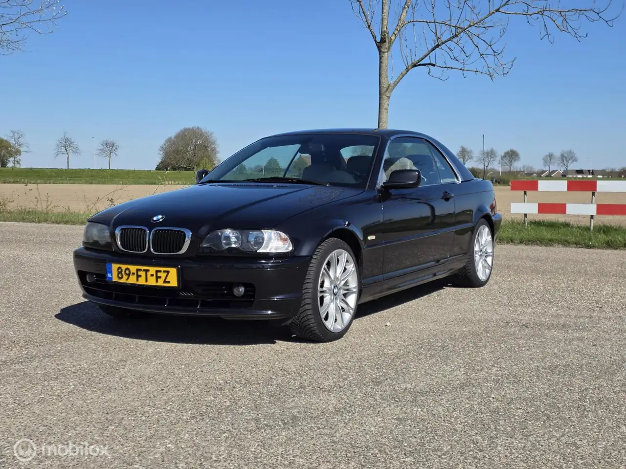 BMW 323 3-serie Cabrio 323Ci Executive, foto 4