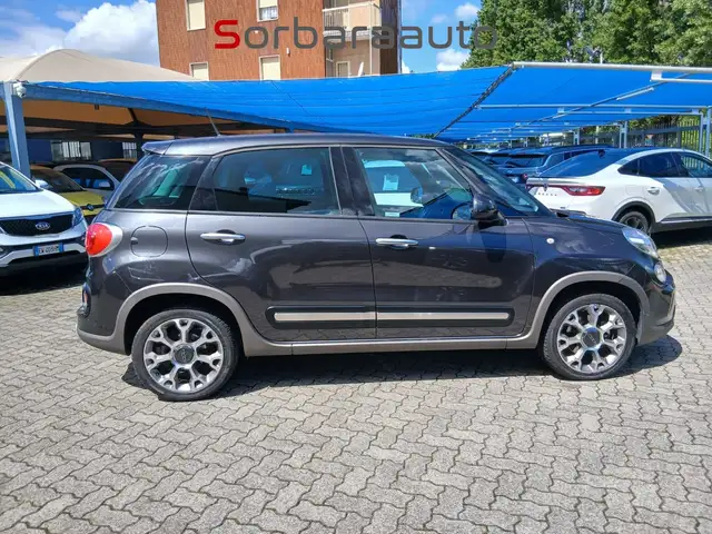 Fiat 500l view 6