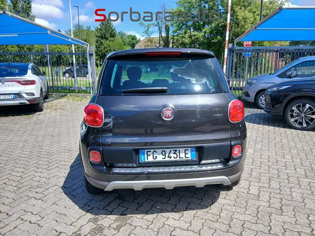 Fiat 500l view 9