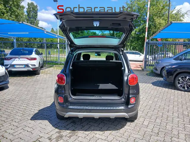 Fiat 500l view 10