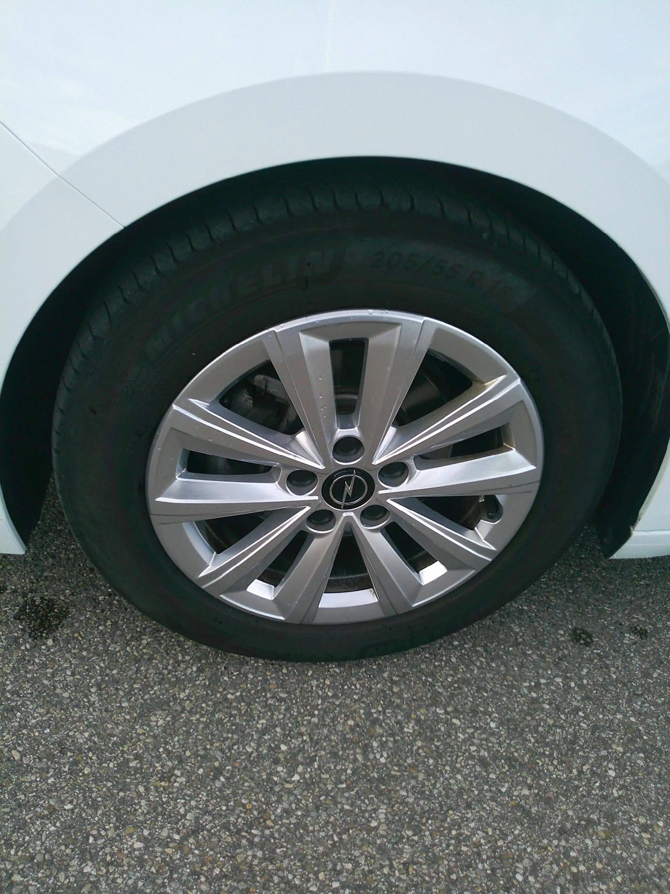 Opel Astra Business Edition — photo 9