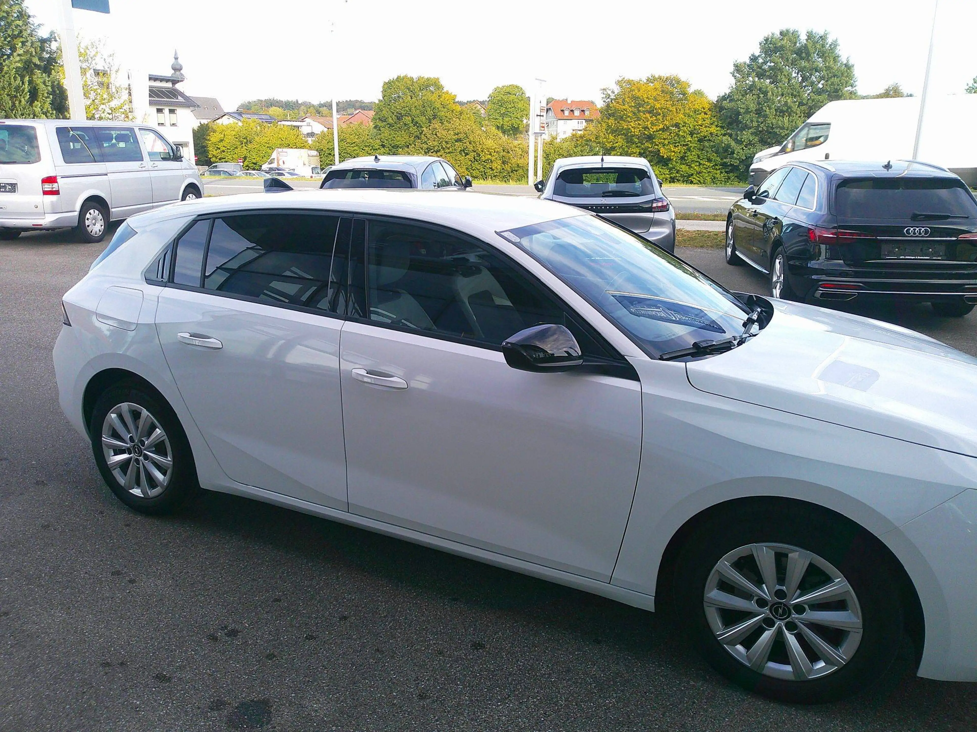Opel Astra Business Edition — photo 4