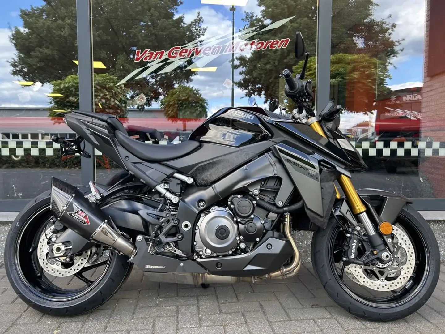 Suzuki GSX-S 1000 - 1