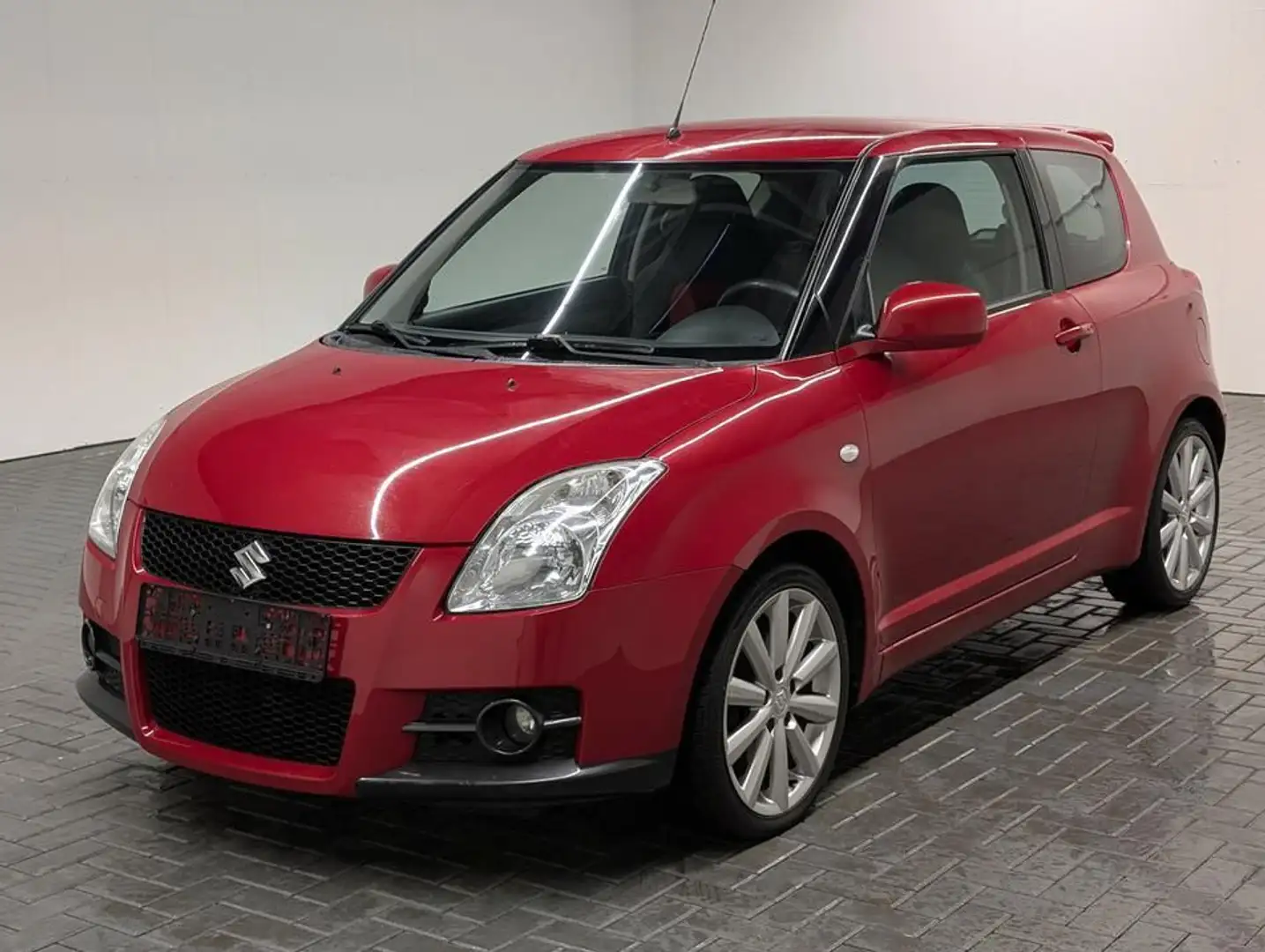 Suzuki Swift 1.6 Sport Für Gewerbe, Ex-/Import Rojo - 1