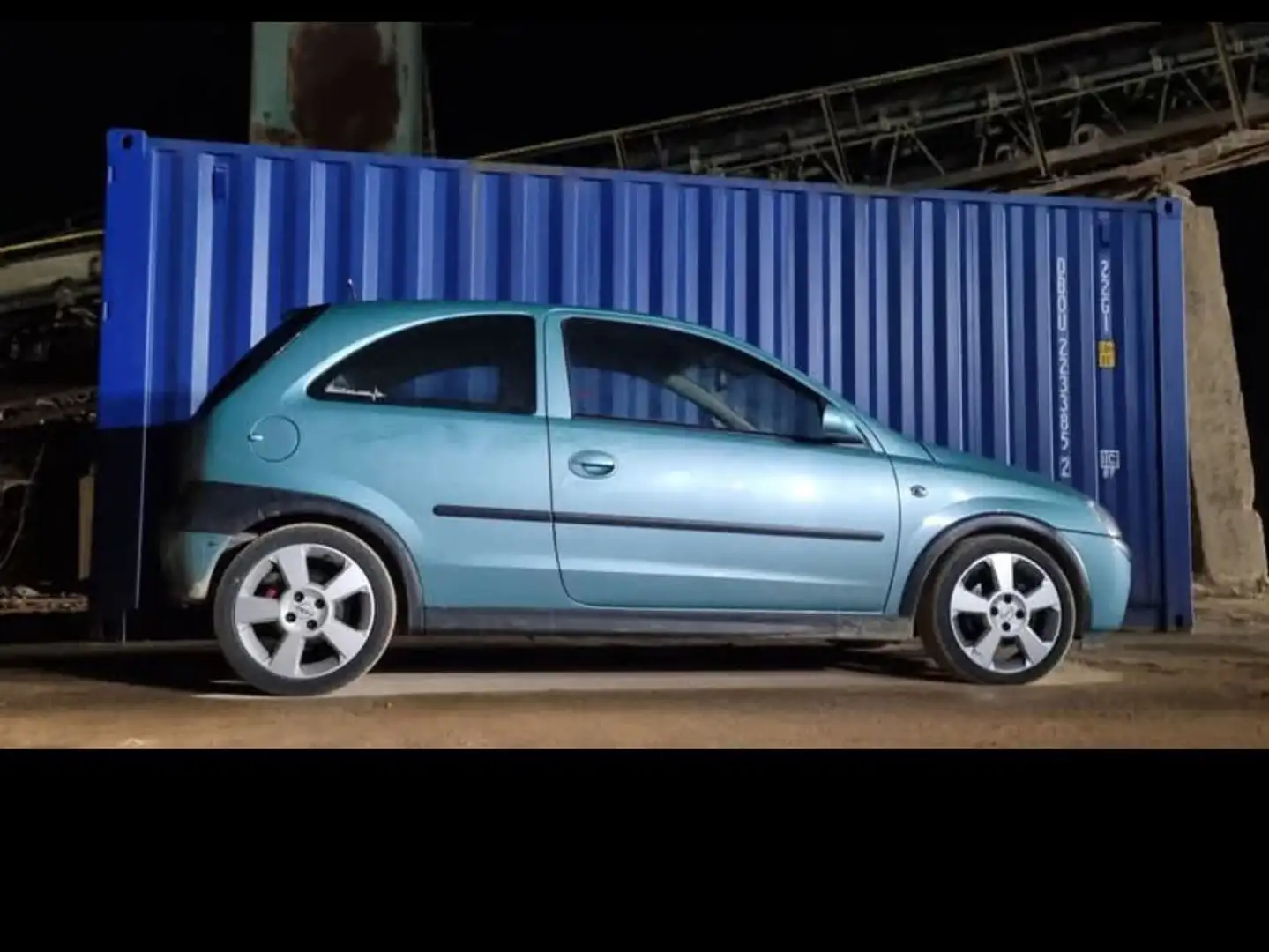 Opel Corsa 1.8i XE 16v GSi - 1