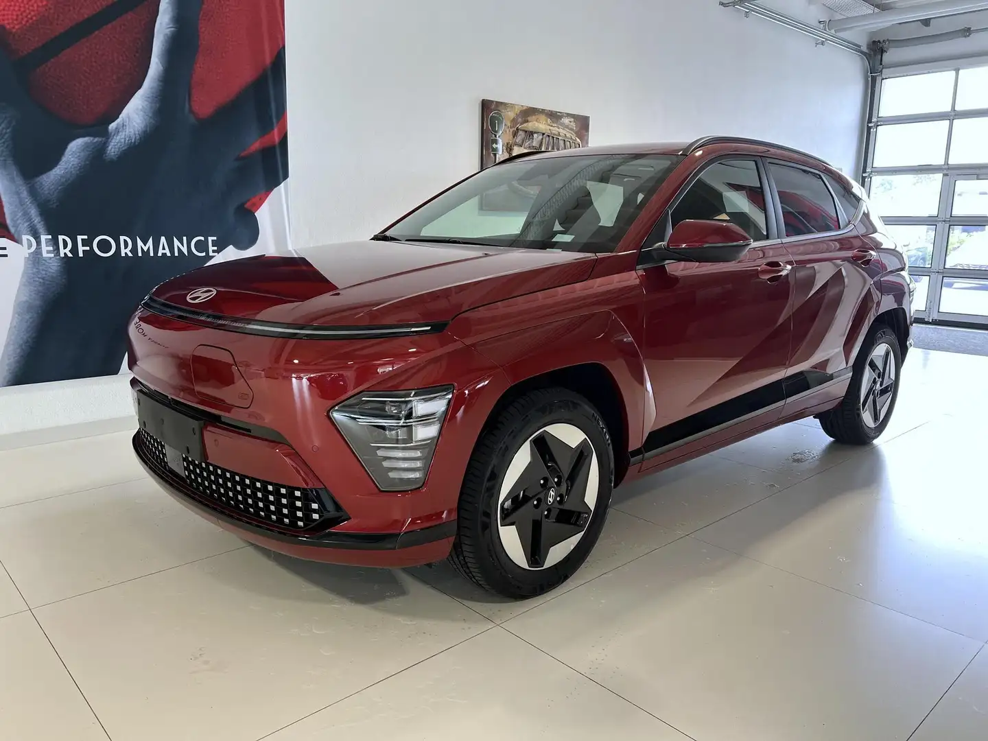 Hyundai KONA GO 65,4 kWh 160 kW (218 PS) Sitzheizung, Lenkra... Rot - 1