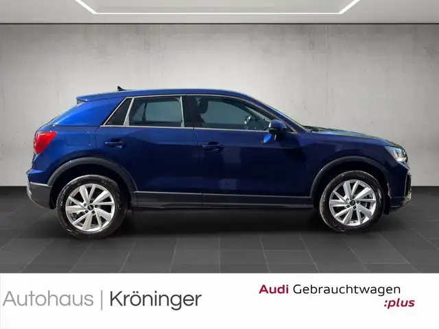 Audi Q2 view 4