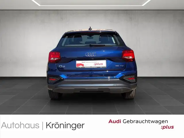 Audi Q2 view 6