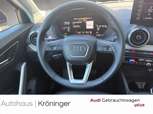 Audi Q2 view 11