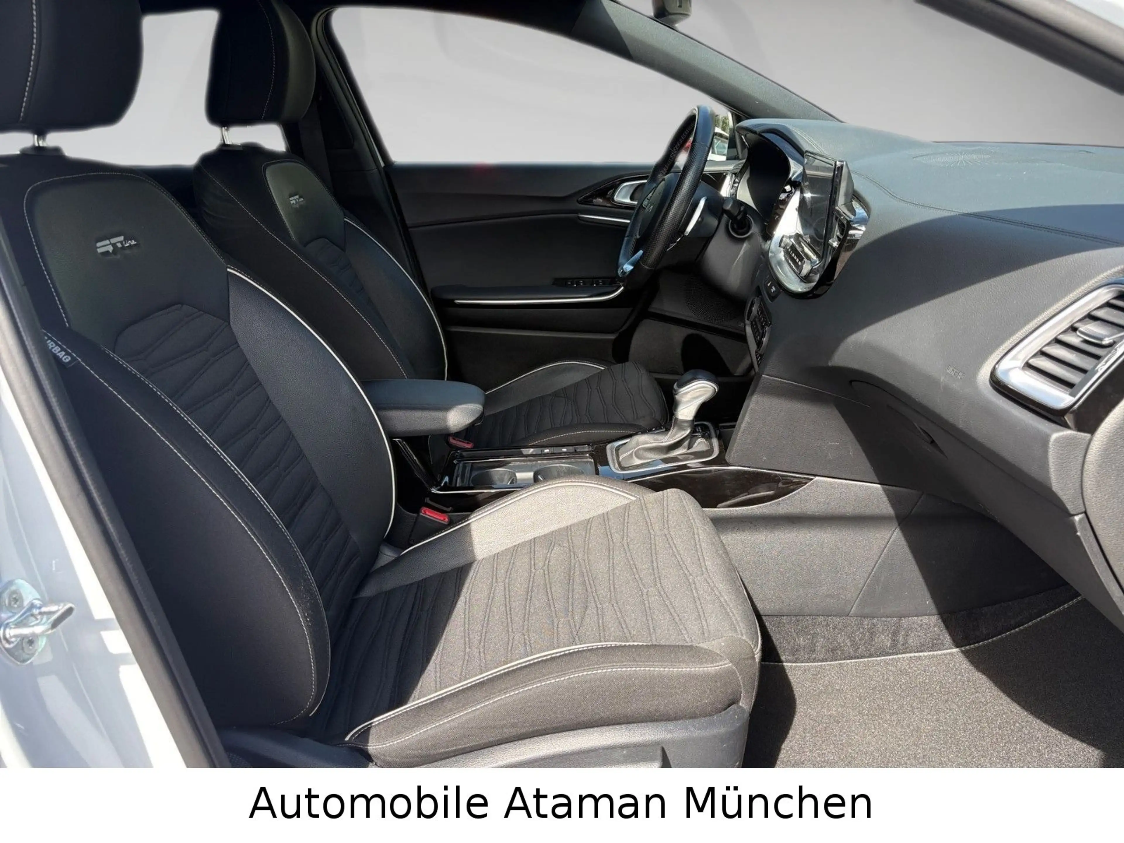 Kia Ceed SW / cee'd SW Ceed 1.6 Sportsw. *GT Line* Autom, Navi, LED — photo 9