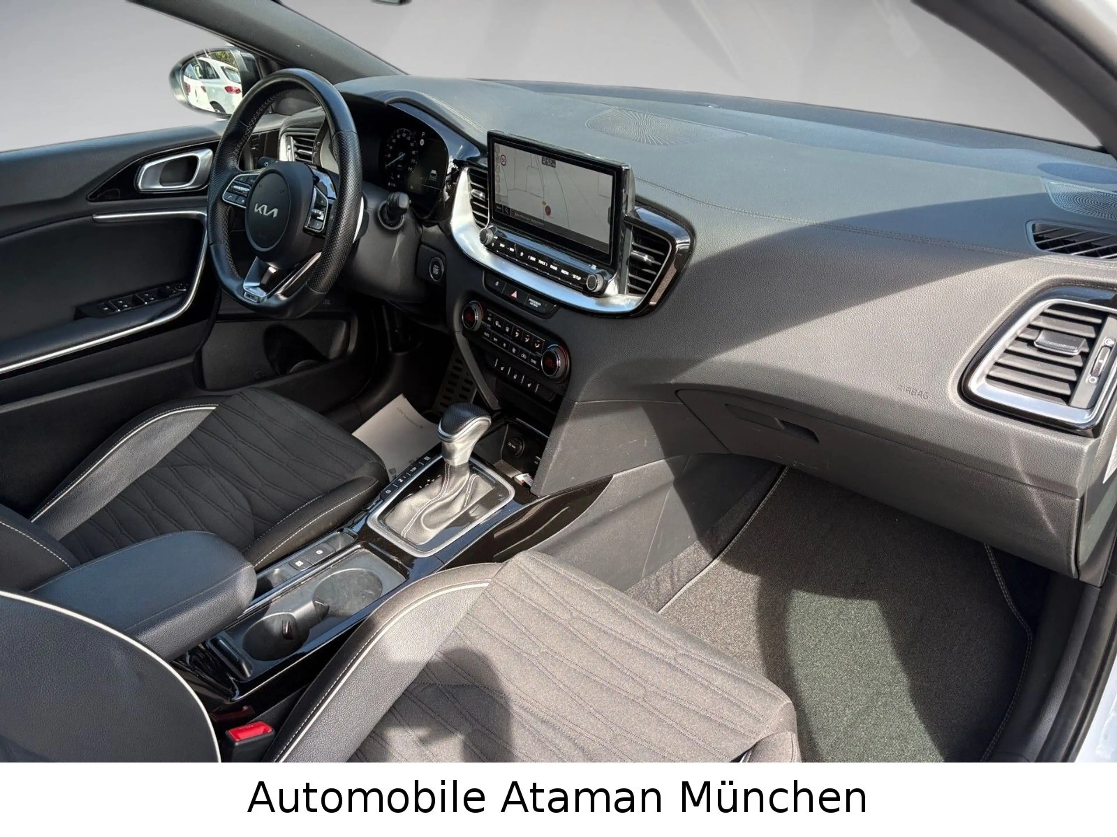 Kia Ceed SW / cee'd SW Ceed 1.6 Sportsw. *GT Line* Autom, Navi, LED — photo 10