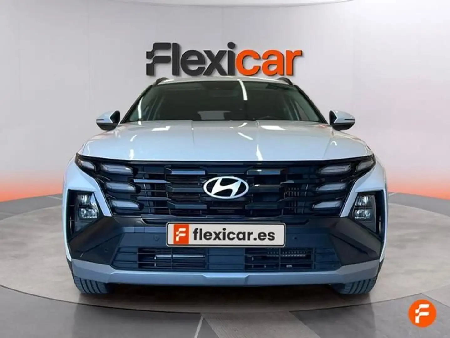 Hyundai TUCSON 1.6T 118kW (160CV) 48V DCT Maxx Blanco - 2