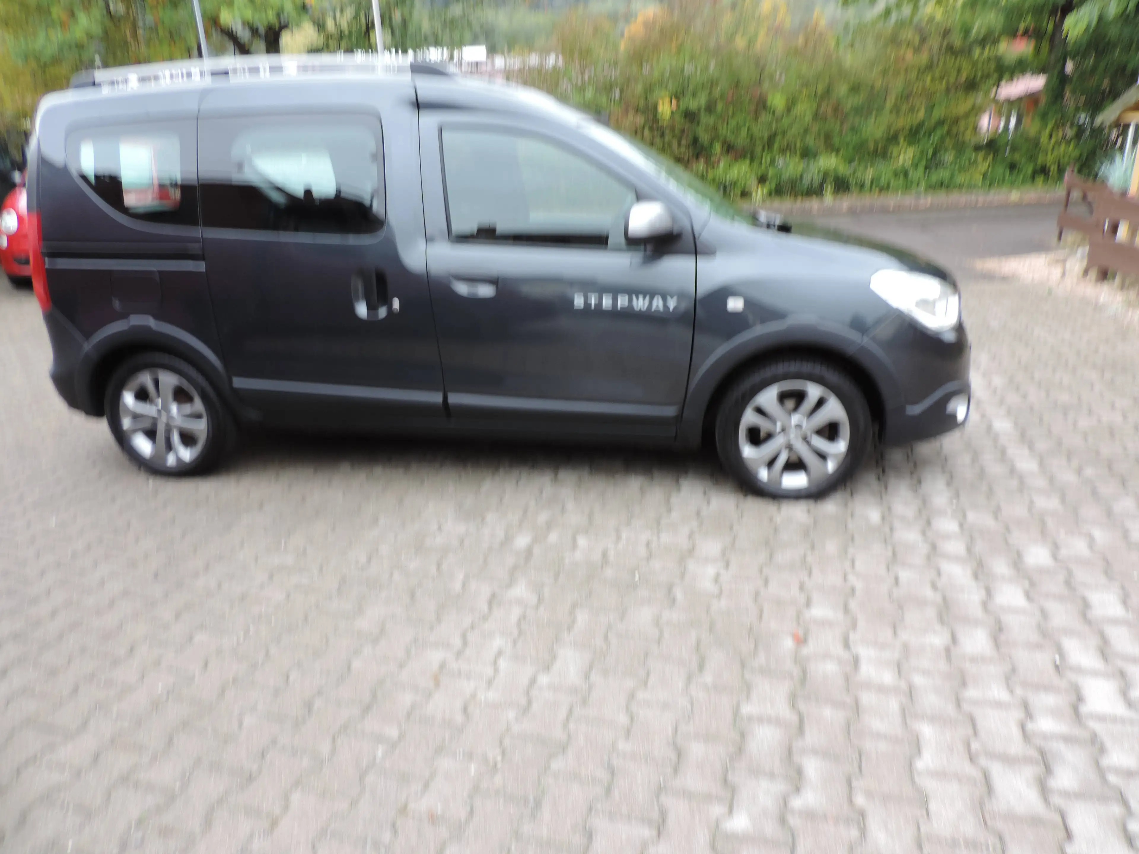 Dacia Dokker Stepway Klima AHK 1 Hd. — photo 5