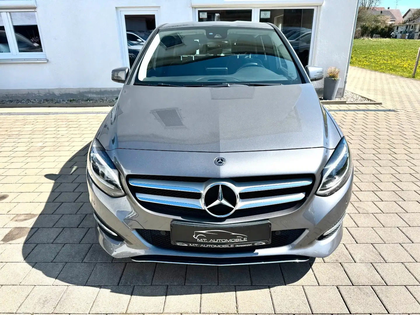 Mercedes-Benz B 220 URBAN*AHK*LED*KAMERA*KLIMA*TEMP*SHZ*PDC* Gri - 2