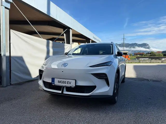 MG MGS5 EV MGS5 EV Luxury 64 kWh*