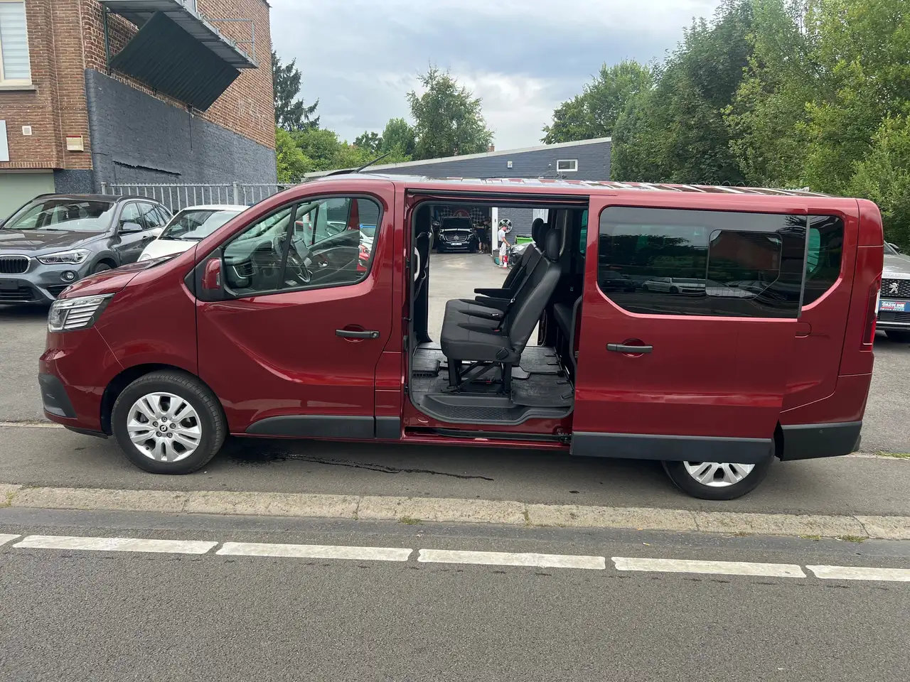 Renault Trafic Grand Spaceclass 2.0 Blue dCi 170cv AUTOMATIQUE 9 PLACES GPS CAMÉRA CRÉDIT 100% GARANTIE, миниатюра 18