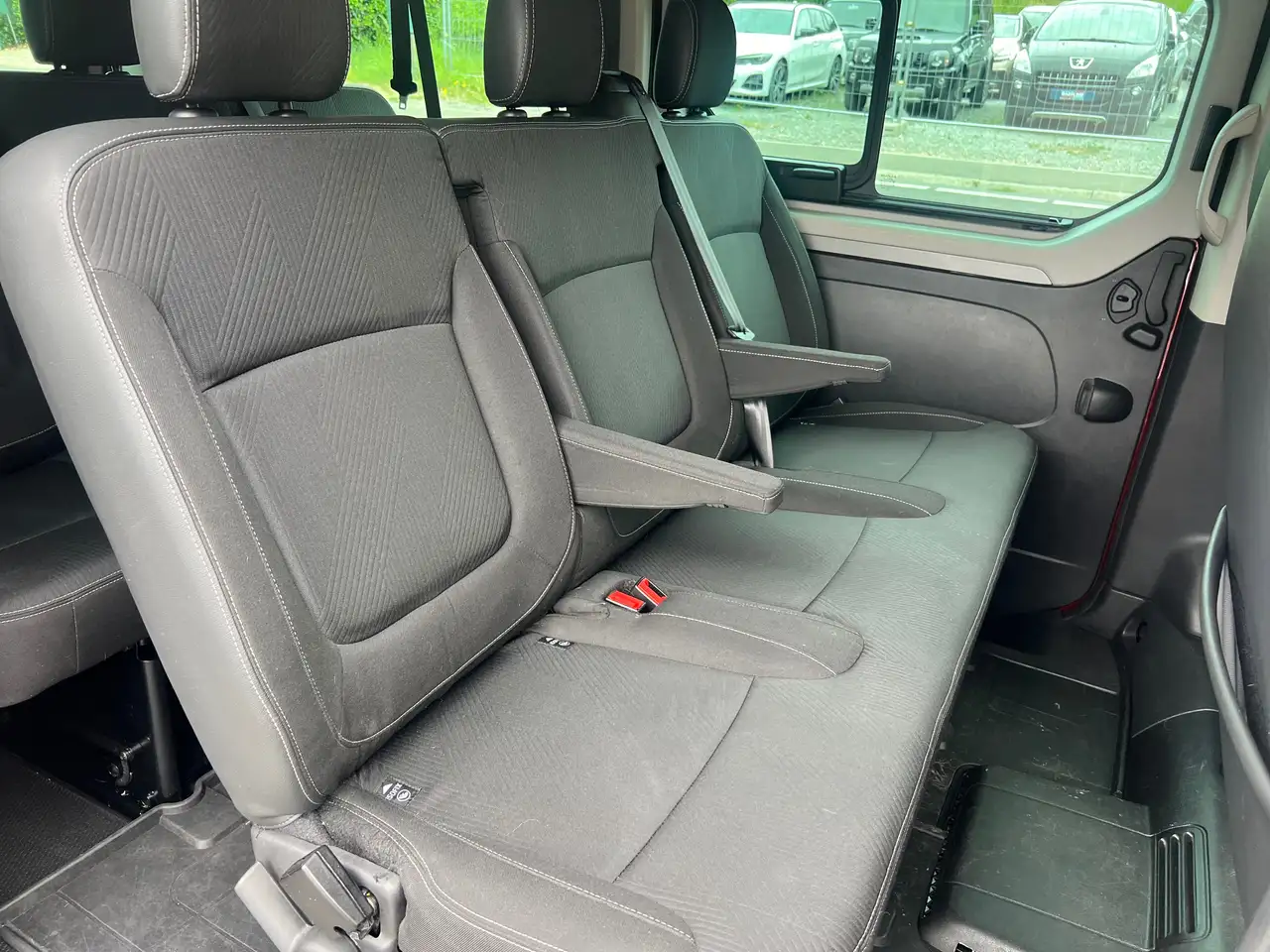 Renault Trafic Grand Spaceclass 2.0 Blue dCi 170cv AUTOMATIQUE 9 PLACES GPS CAMÉRA CRÉDIT 100% GARANTIE, миниатюра 14