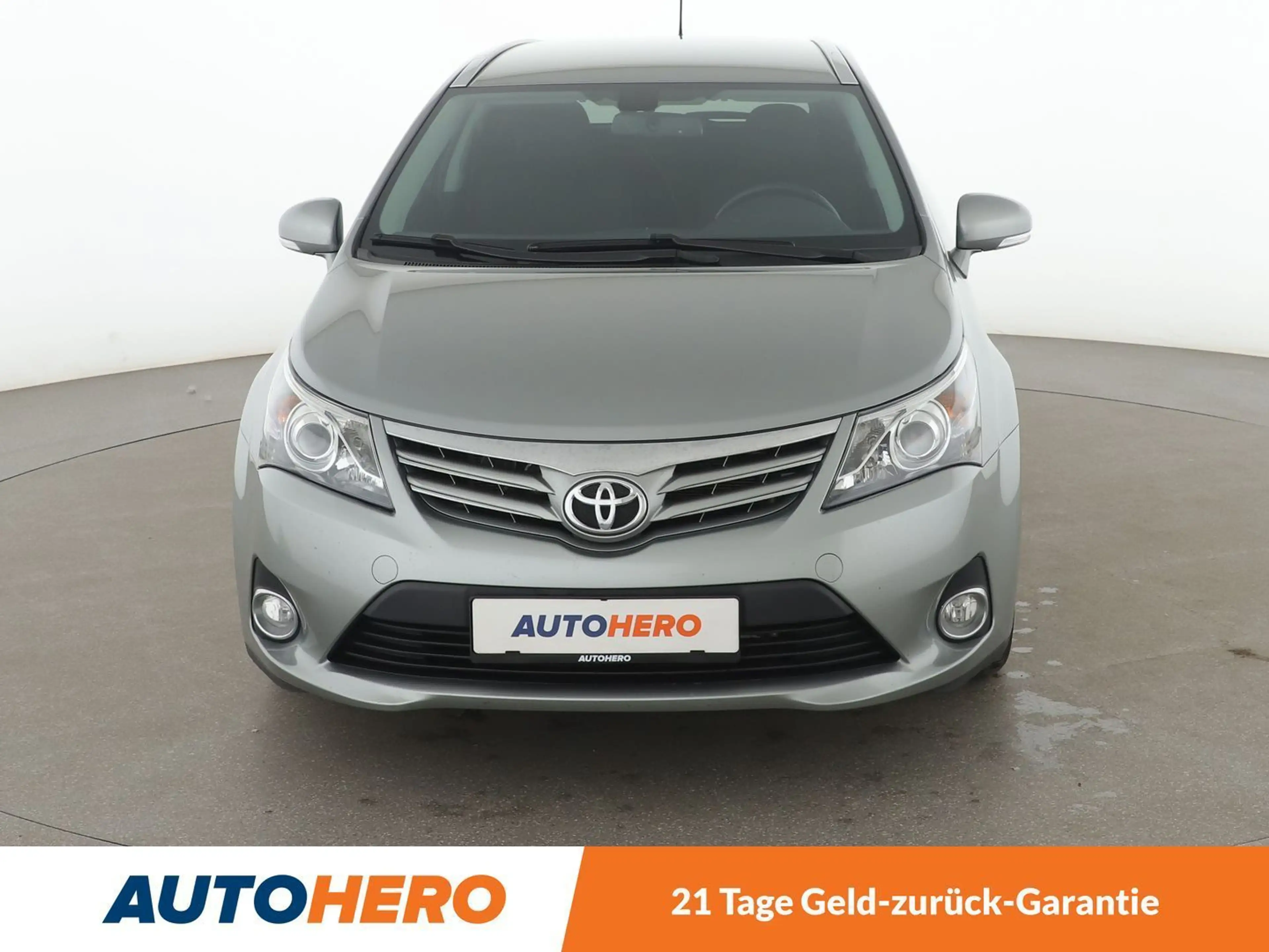 Toyota Avensis 1.8 Edition *CAM*SHZ*ALU*TEMPO*KLIMA* — photo 9