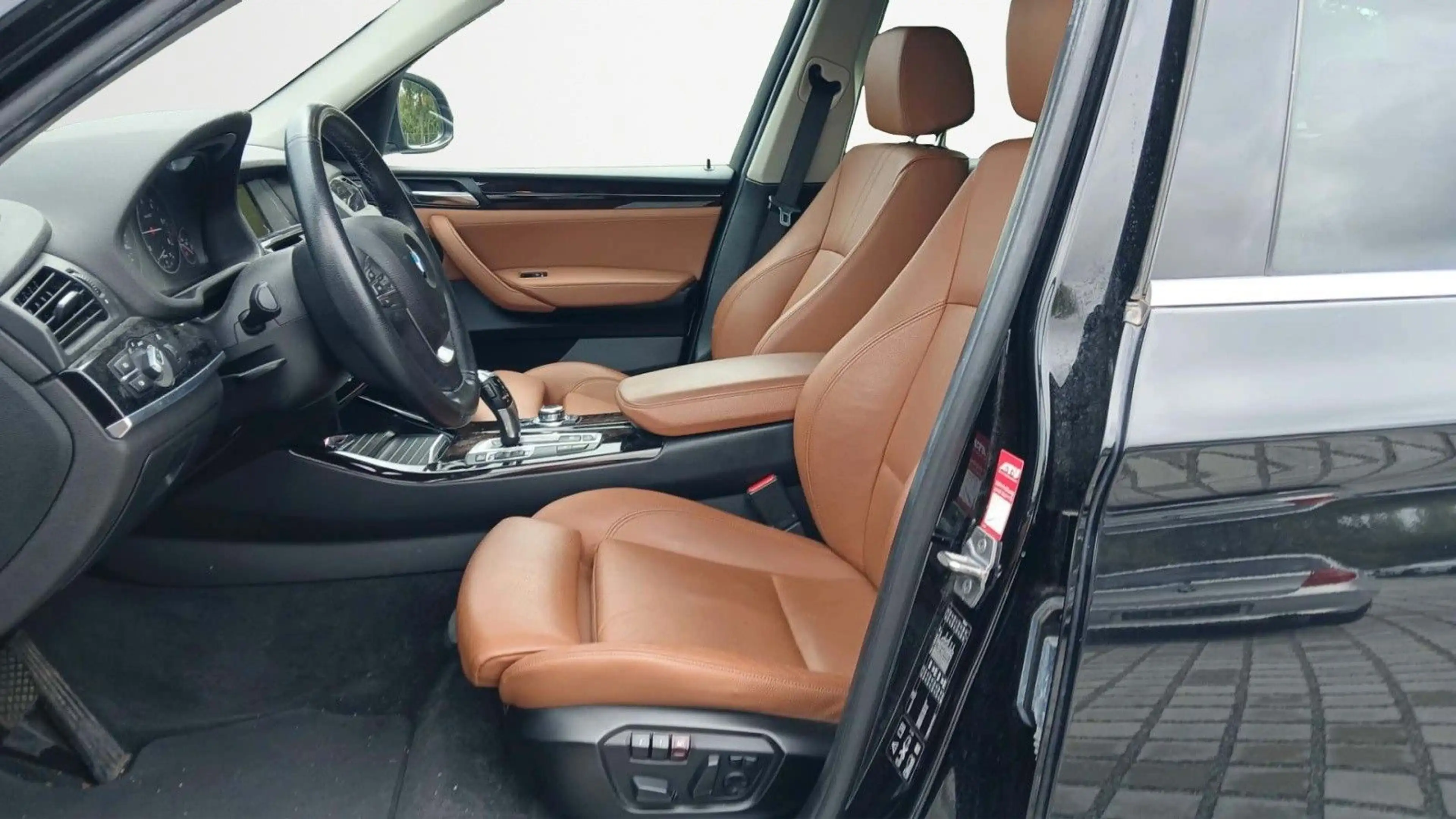 BMW X3 xDrive 20 d xLine NAVI*LEDER*MEMORY*XENON*SHZ — photo 10