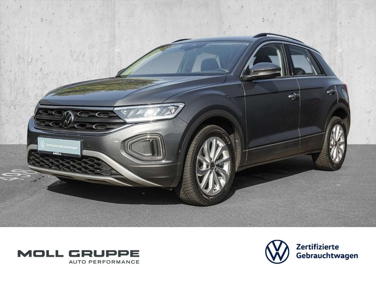 Volkswagen T-Roc 2023 — 1.5 TSI Life AHK NAVI LED LHZ ACC