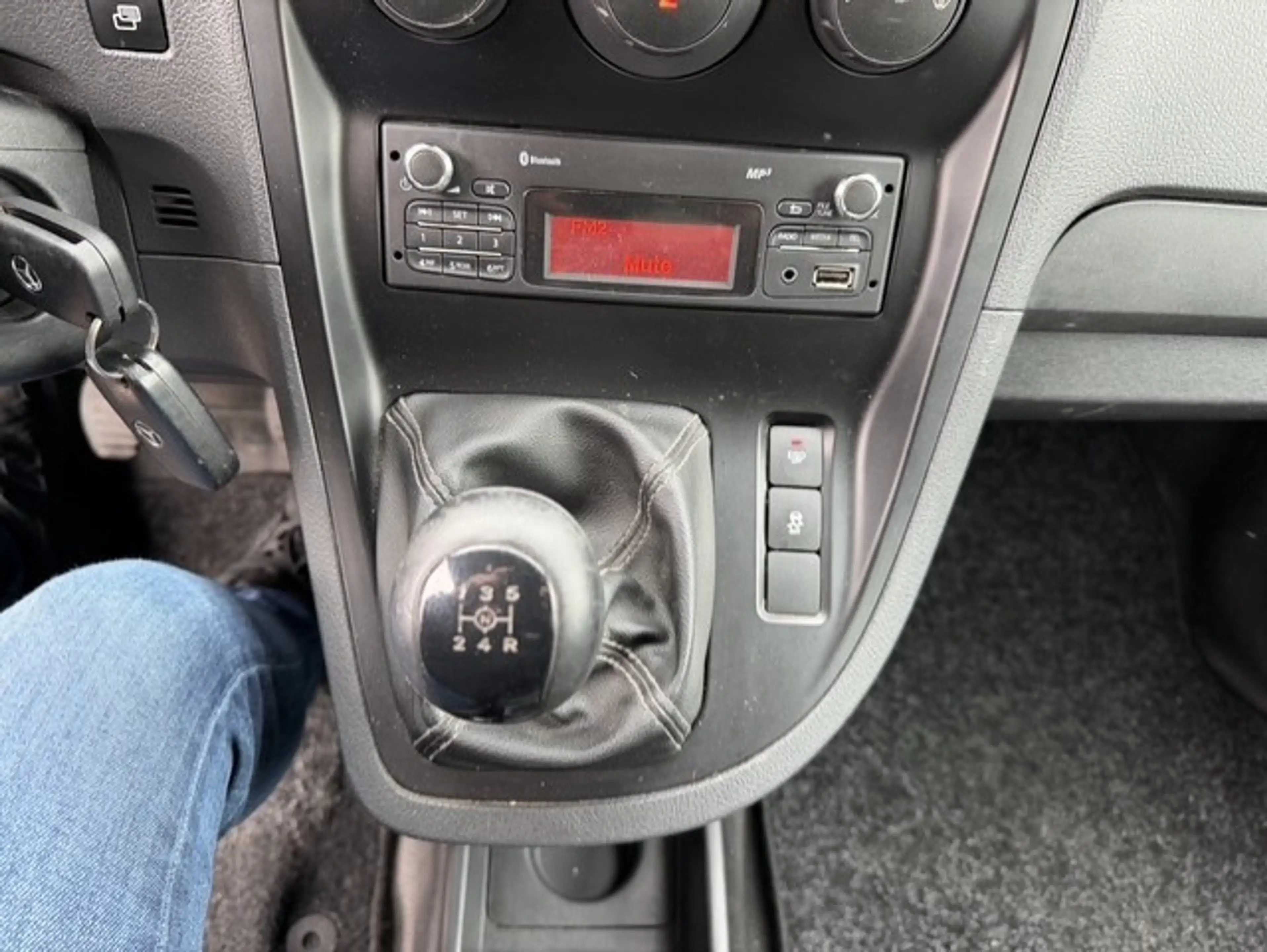 Mercedes-Benz Citan 108 CDI BlueEFFICIENCY AIRCO APK T/M 17-5-2027 — photo 7