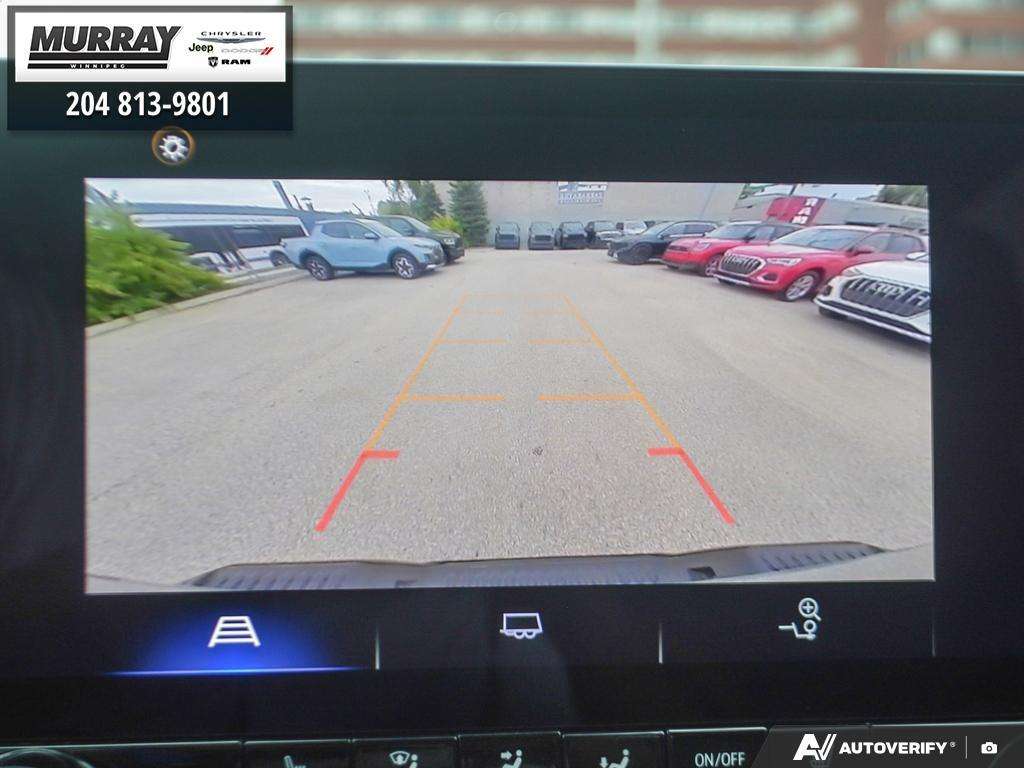 2023 Chevrolet Colorado 4WD Crew Cab Z71 — снимка 1