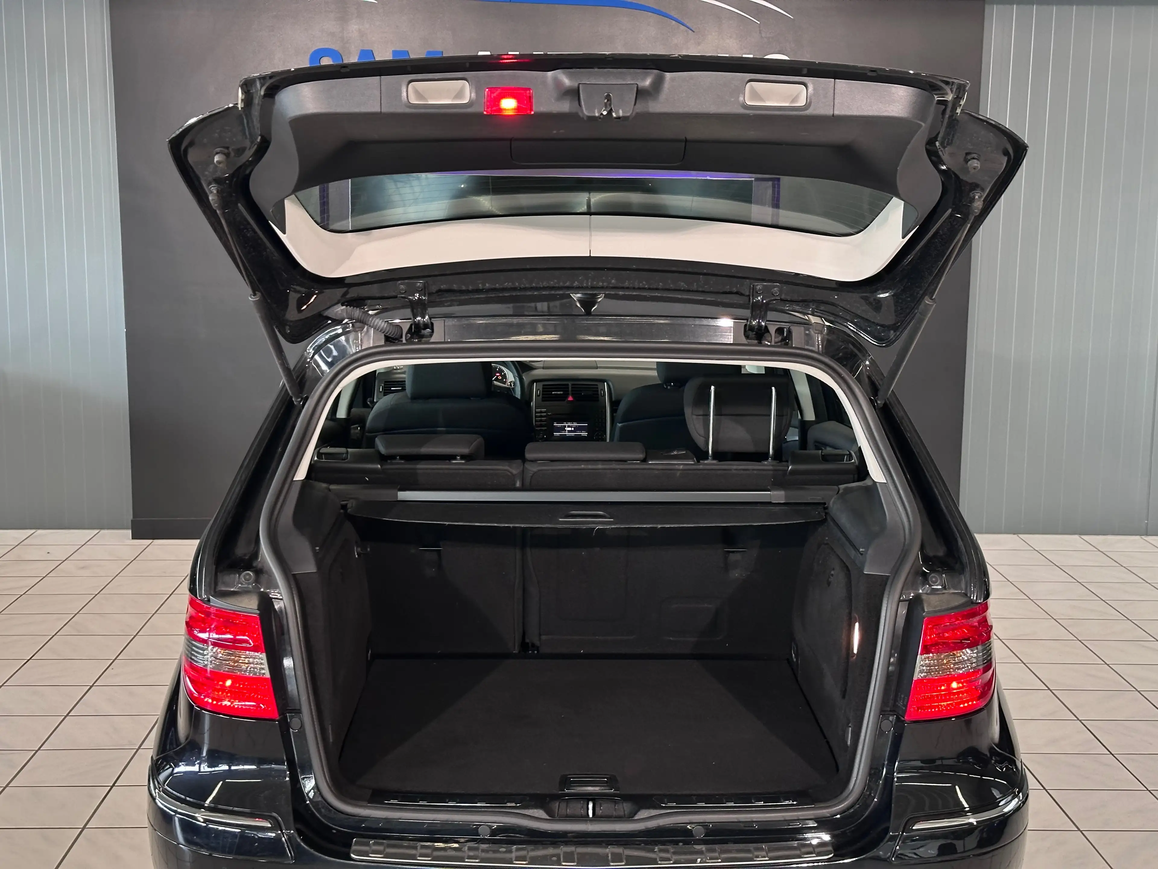 Mercedes-Benz B 200 B200 Automatik/1.Hand/MB-SCHECKHEFT/KLIMA/SHZ/ — photo 9