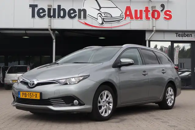 Toyota Auris Touring Sports 1.2T Trend | Panoramadak | Trekhaak
