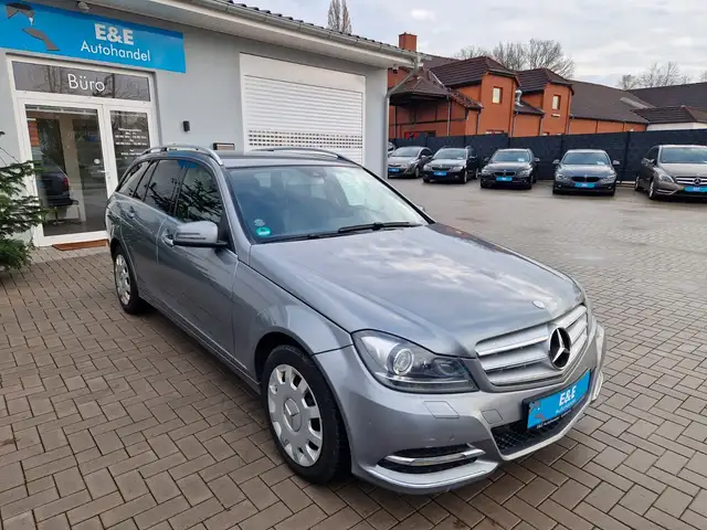 Mercedes-Benz C 220 CDI+Scheckheft+Navi+Xenon+ÖL neu