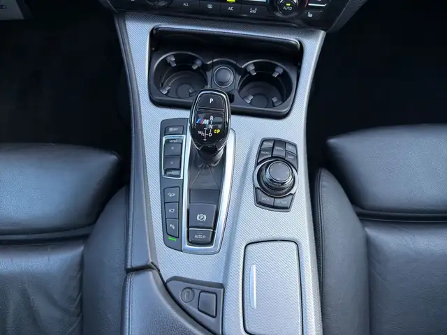 BMW 5 Series view 15