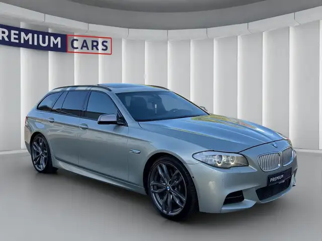 BMW 5 Series view 7