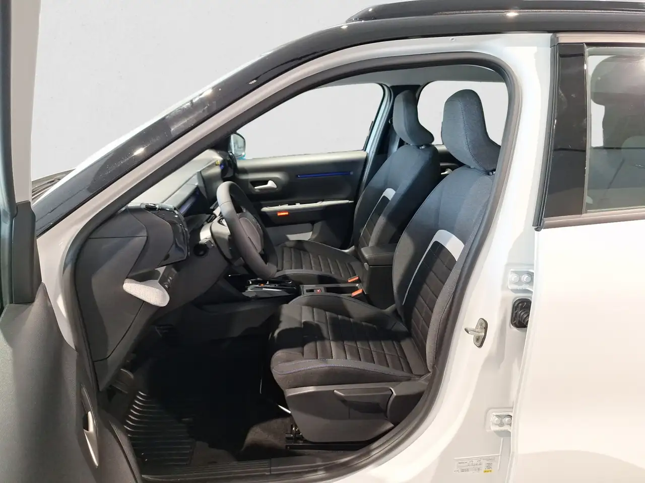Citroen C3 1.2 Hybrid Plus, миниатюра 10