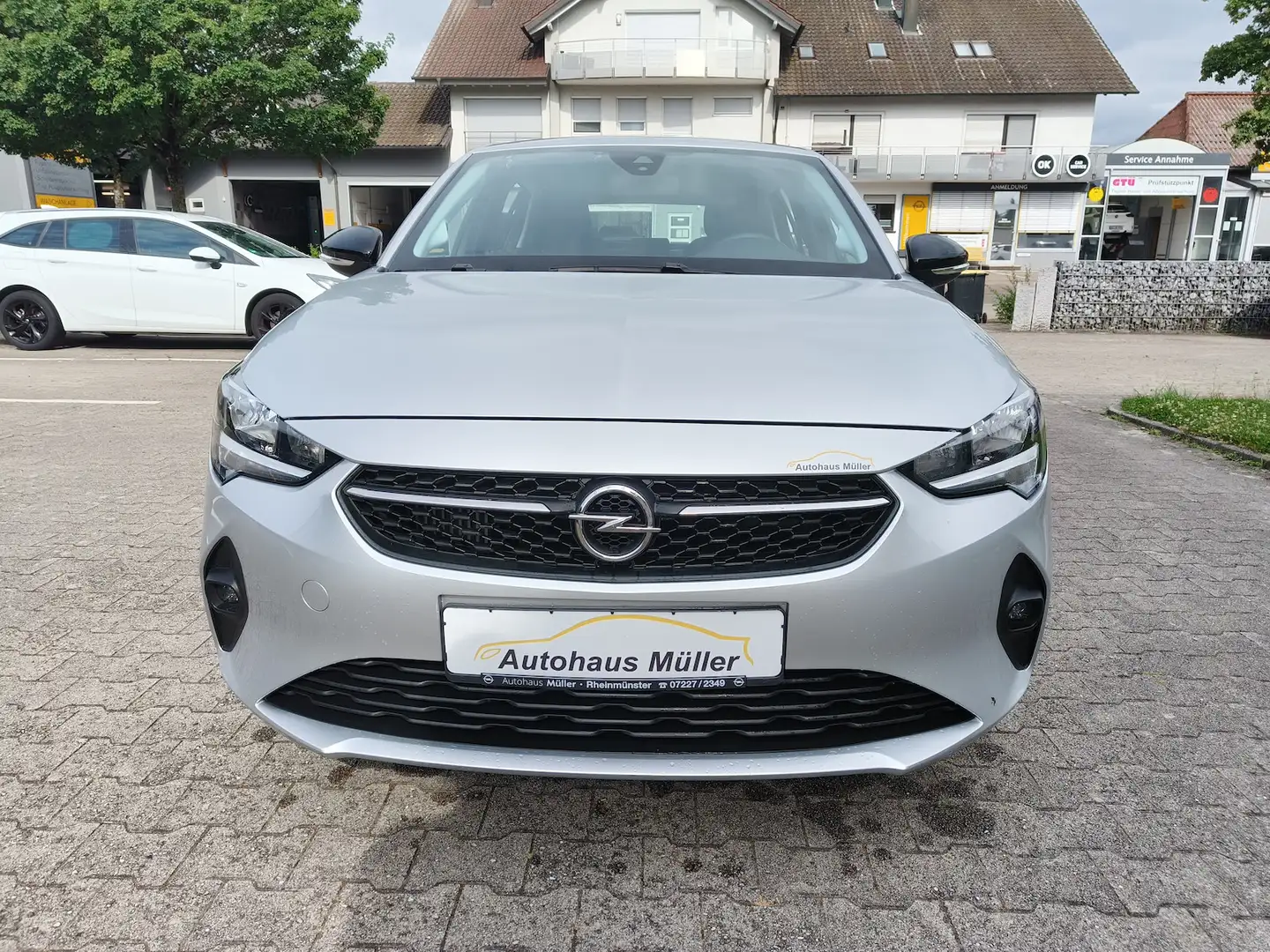 Opel Corsa Edition Zilver - 2