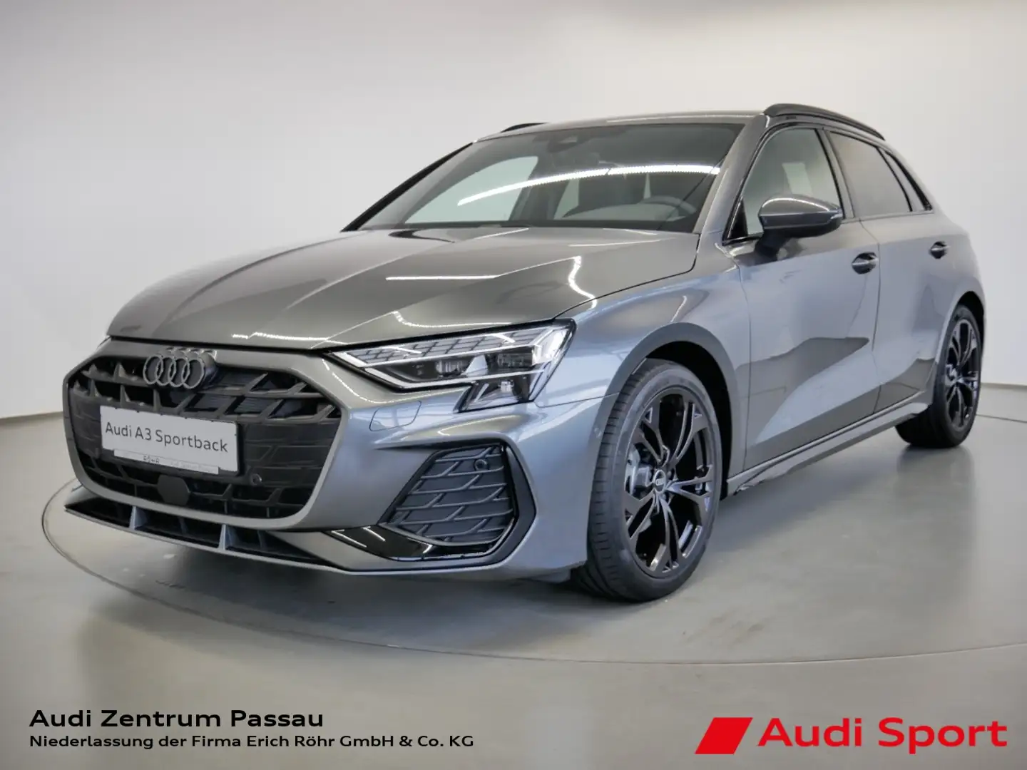 Audi A3 Sportback 35 TDI S line S tro. LED AHK virt. Cock. Grijs - 1