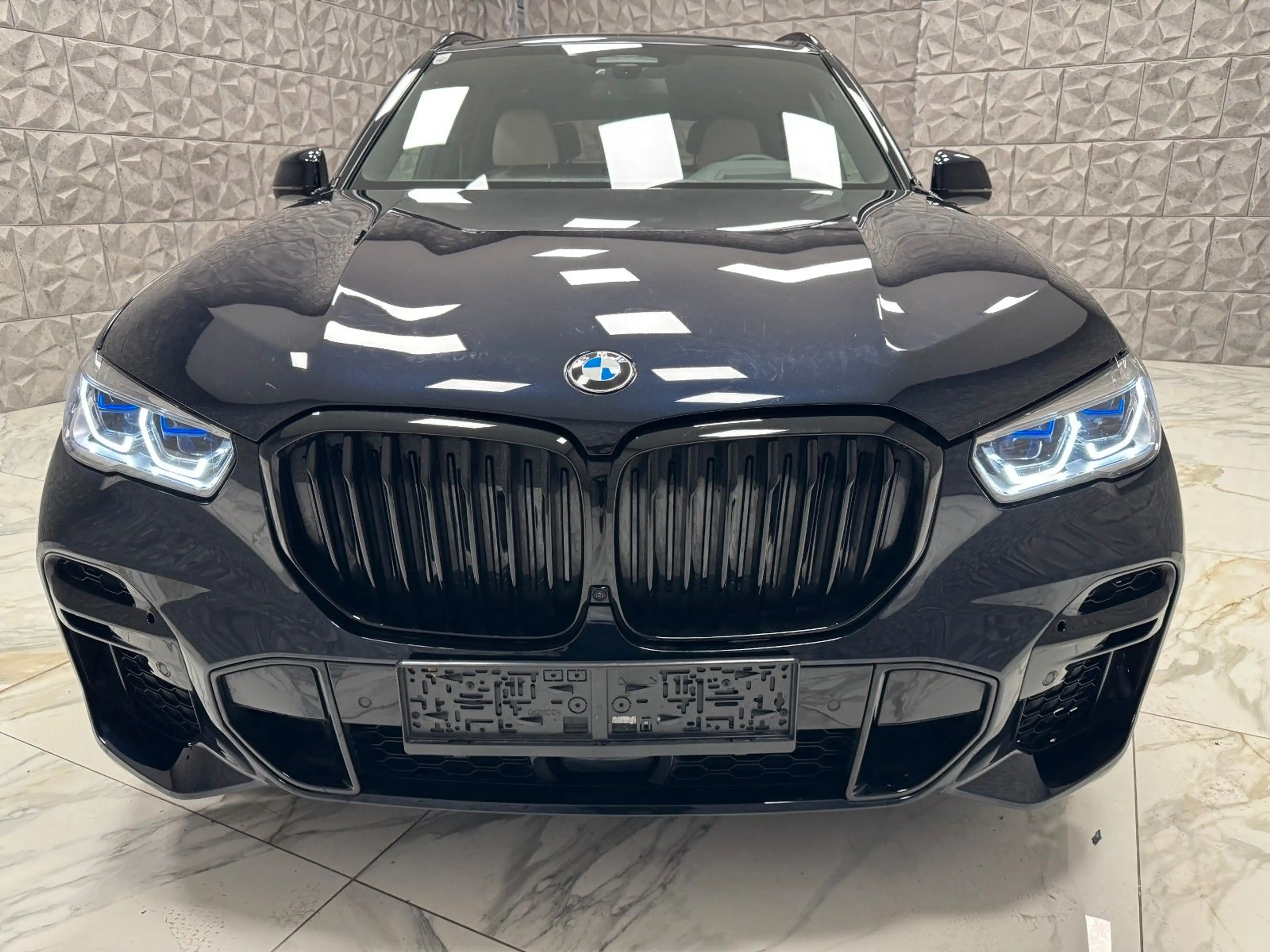 BMW X5 xDrive 40 d M Sport-Individual * 7-Sitze * — photo 3