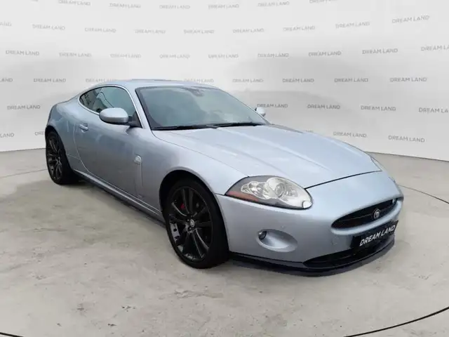 Jaguar XK 4.2 V8 Coupé