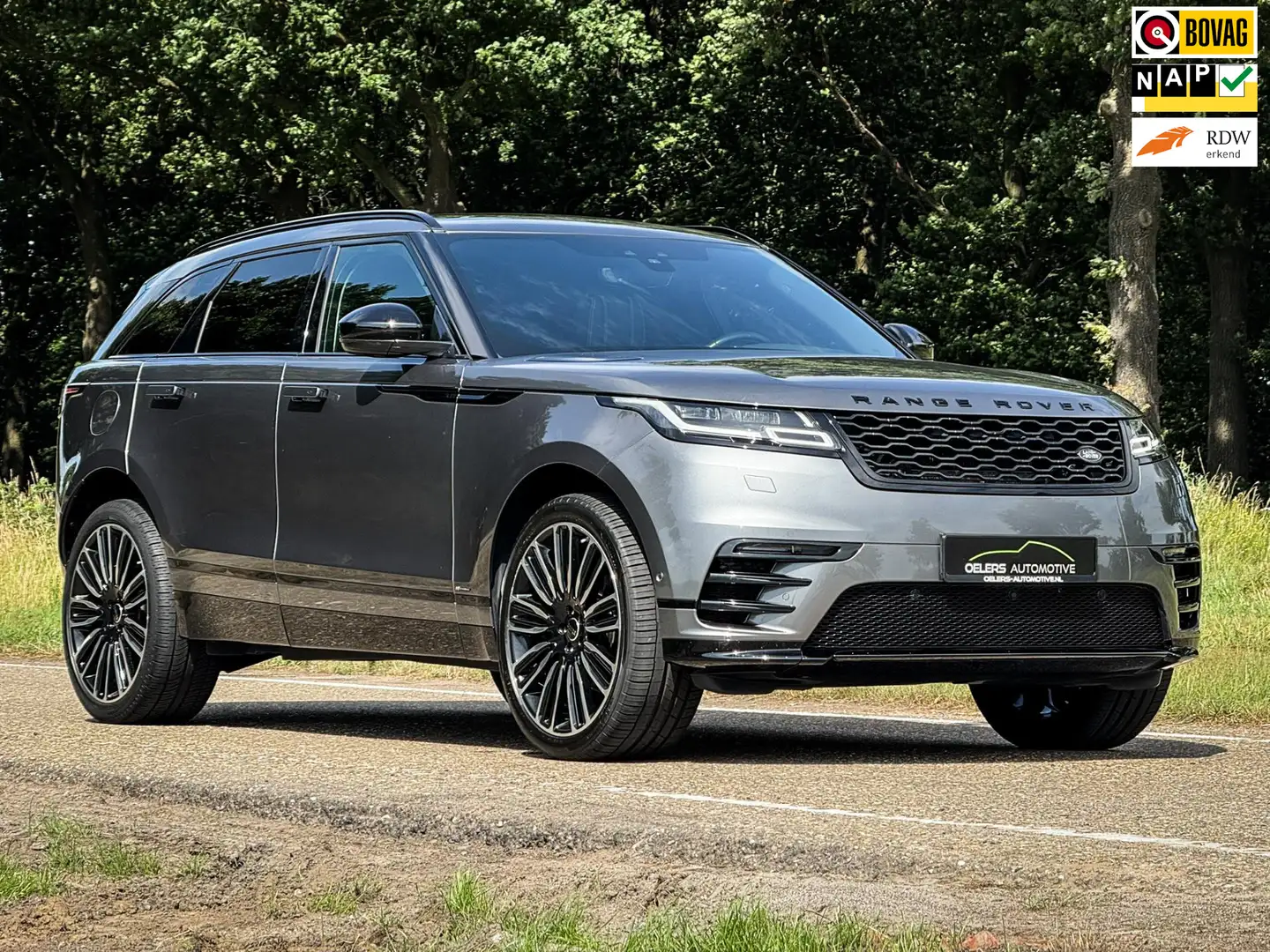 Land Rover Range Rover Velar 2.0 P250 Turbo AWD R-Dynamic HSE Grijs - 1