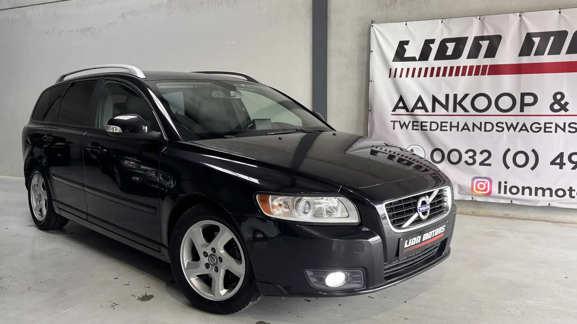 Volvo V50 V50 1.6 Hdi | drivE | Nette Staat | Gekeurd VVK Noir - 1