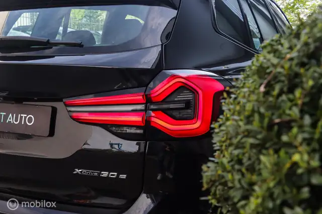 BMW X3 view 23