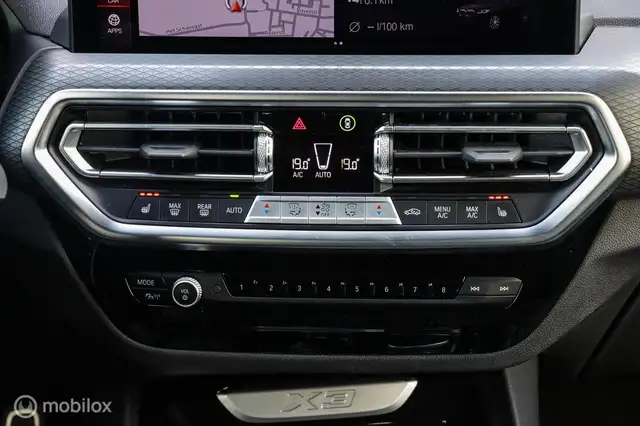 BMW X3 view 20
