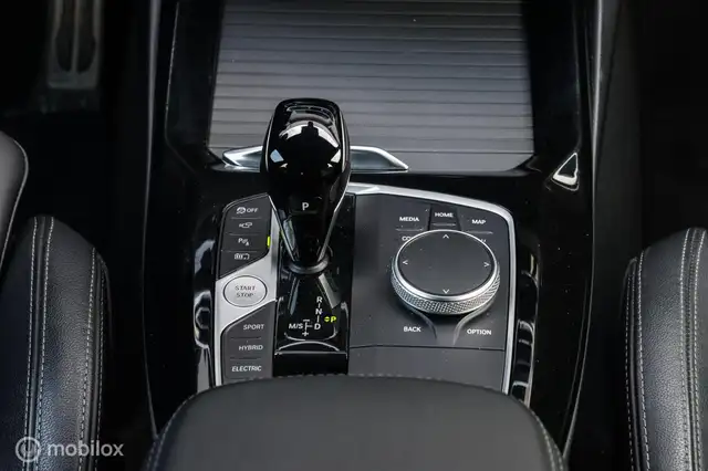 BMW X3 view 10