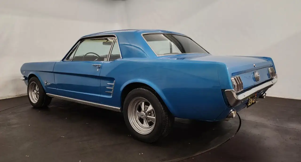 Ford Mustang, foto 2