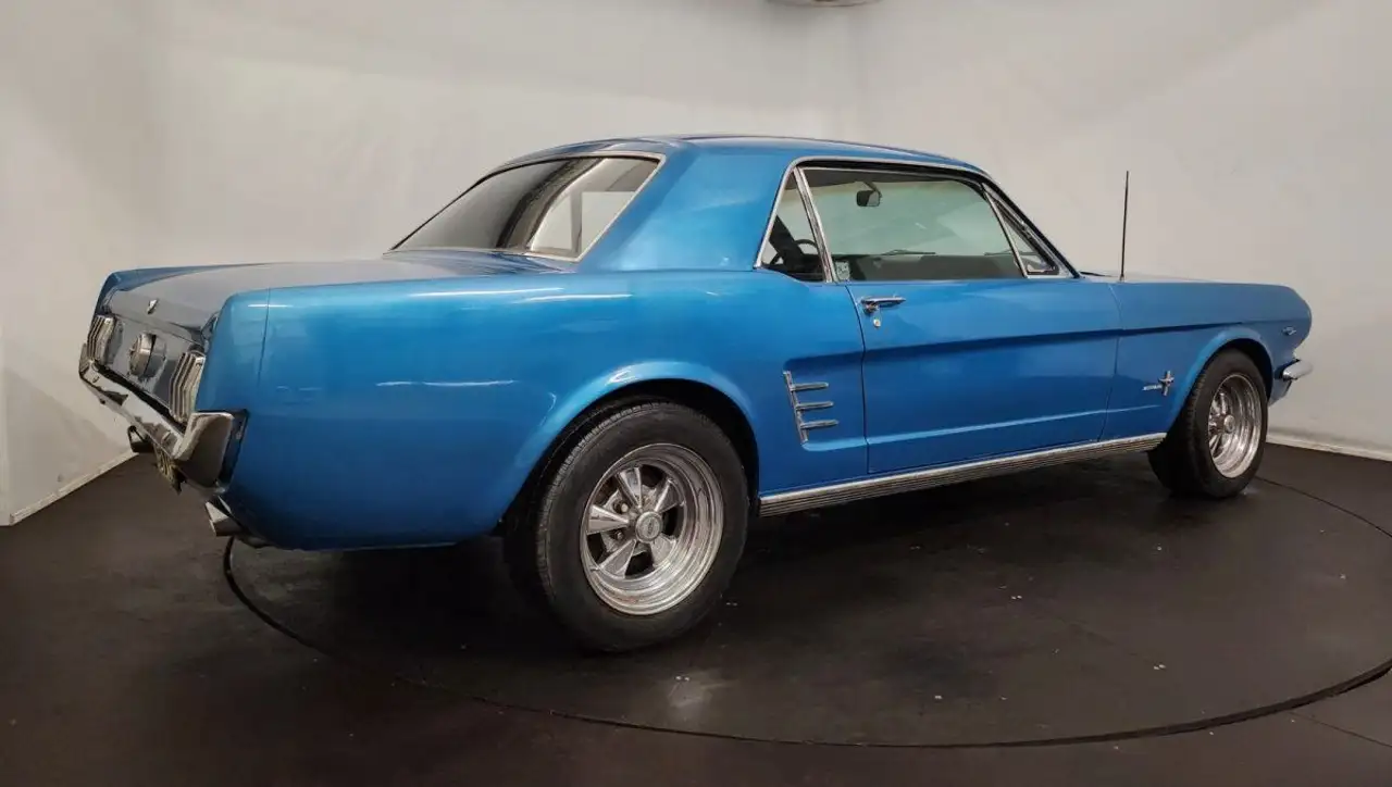 Ford Mustang, foto 3