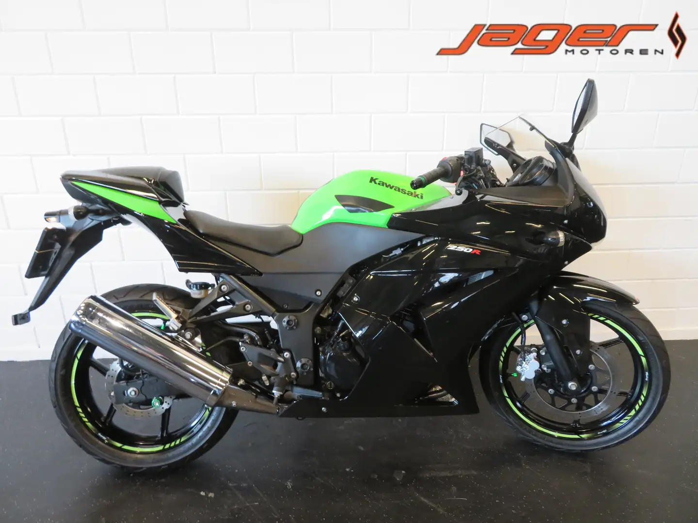 Kawasaki Ninja 250 R SPORT PERFECT! Groen - 1